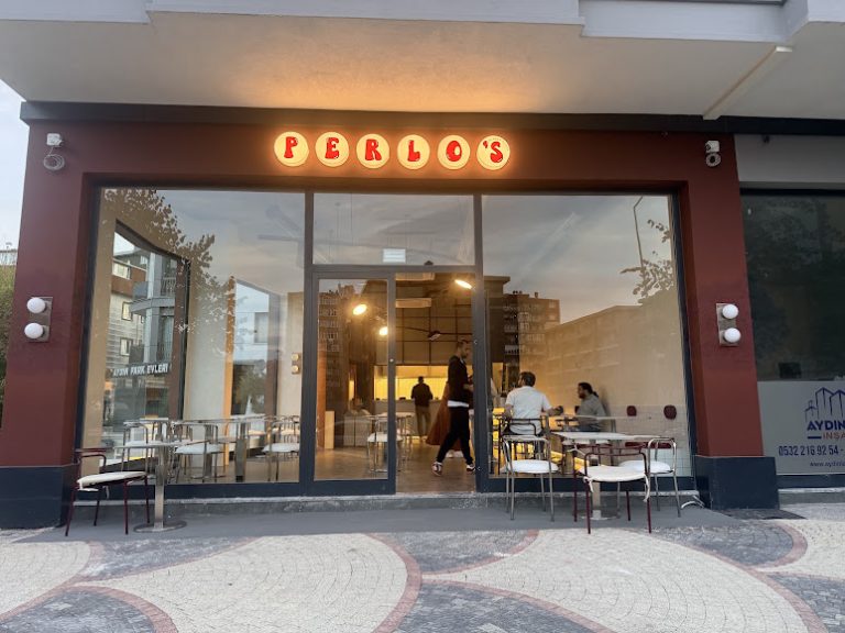 Perlo’s Mimaroba
